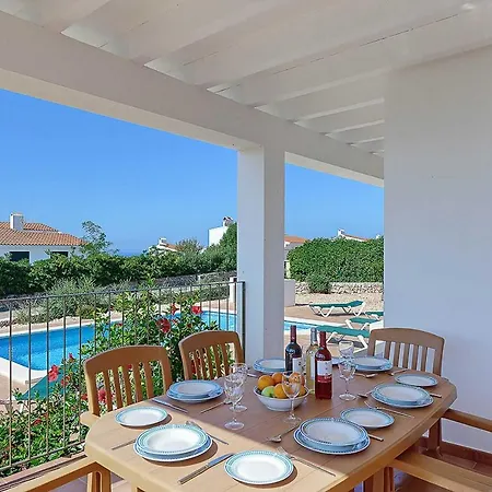 Poppy Villa *